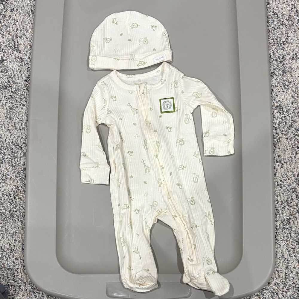 Tahari Ivory and Sage Baby Footie Set